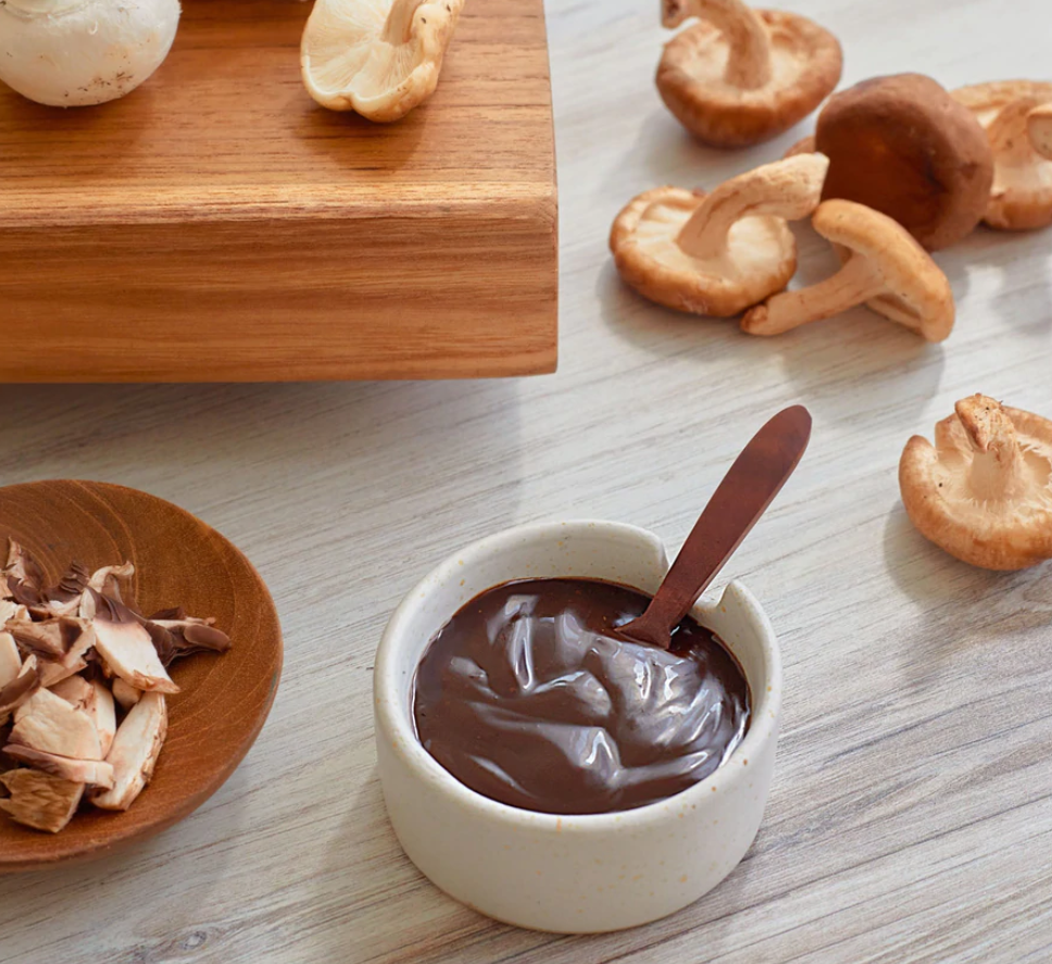 Longevity Mushrooms - CYMBIOTIKA